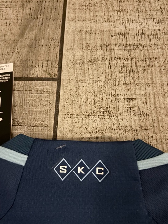 Adidas Sporting Kansas City 2024/25 Away Jersey - Picture 6 of 6